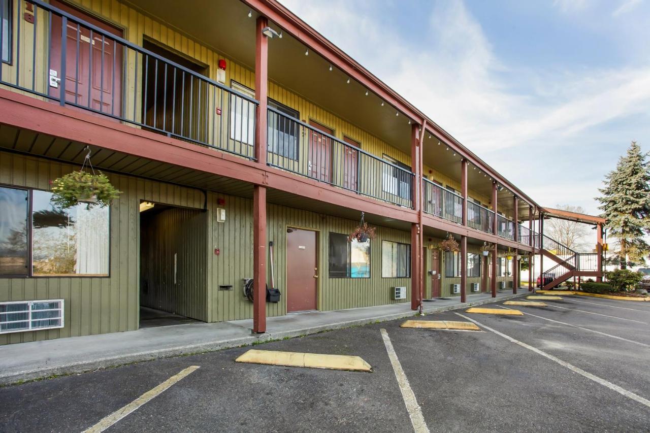 Arlington Motor Inn ภายนอก รูปภาพ